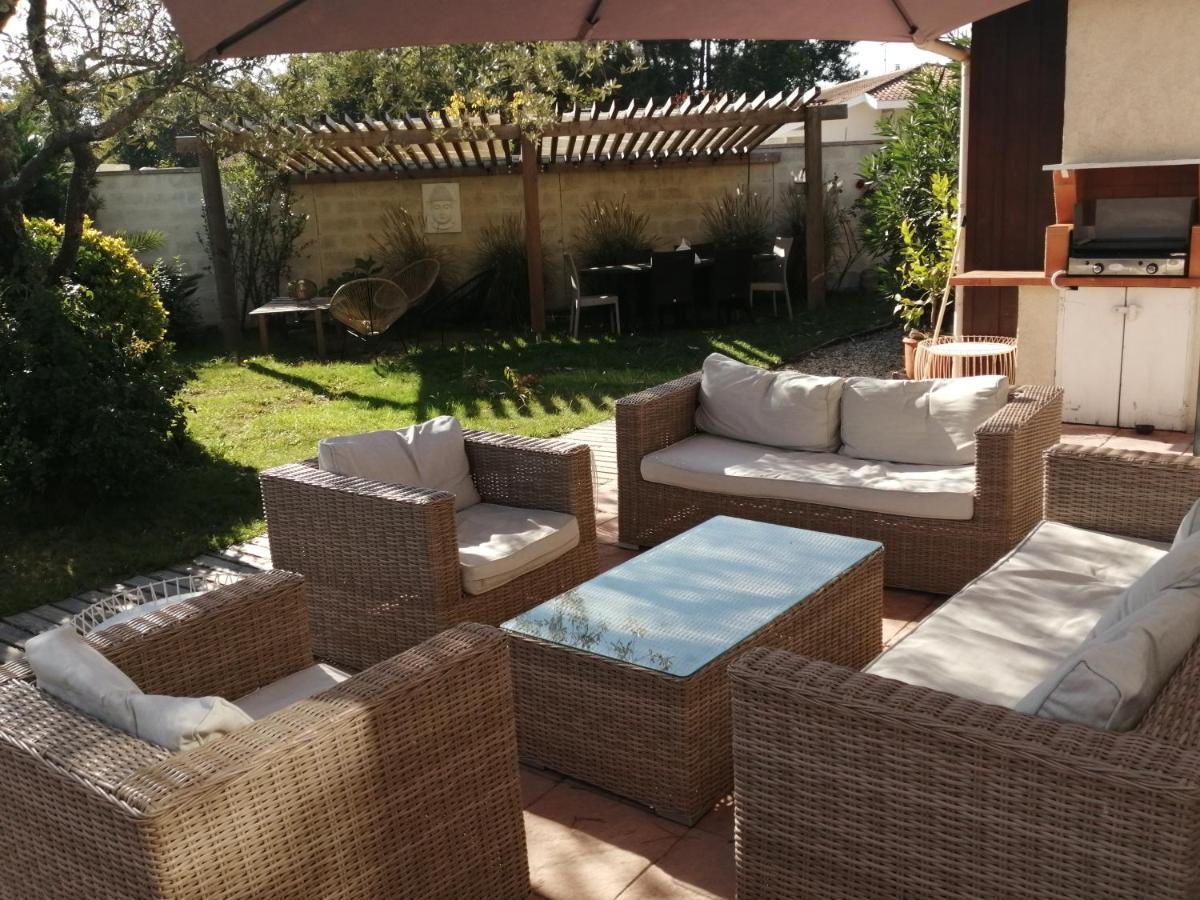 Maison Familiale En Bois Avec Piscine, Proche Du Bassin Gujan-Mestras Kültér fotó